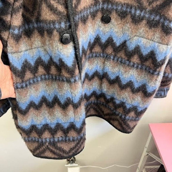 Lillunn aztec print 100% wool button up Jacket size Large Made in Norway - Picture 3 of 8